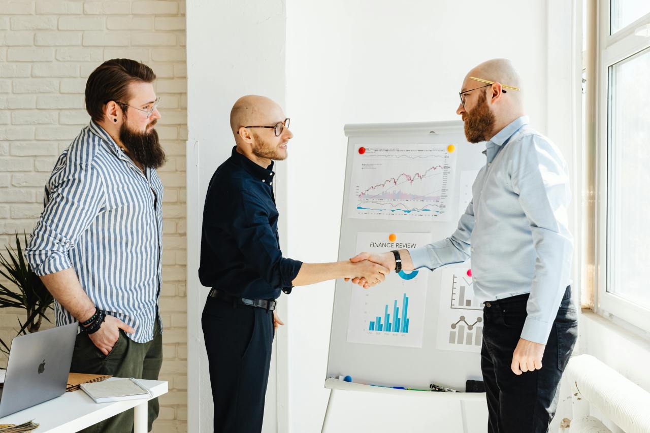 How Salesforce CRM Improves Customer Experience and Drives Business Growth